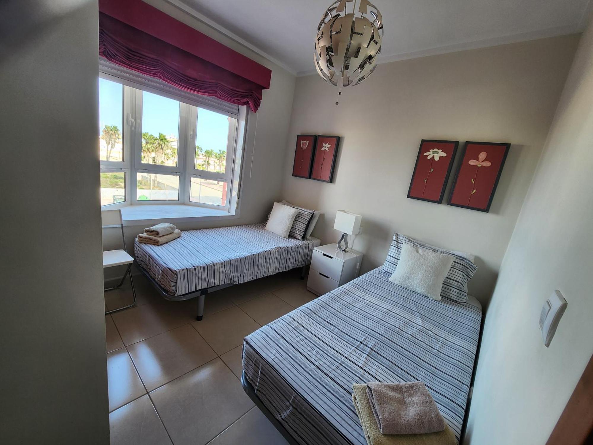 Spacious 3 Bedroom 2 Bathroom Apartment - Puerto Marina Complex Los Alcázares Exteriör bild